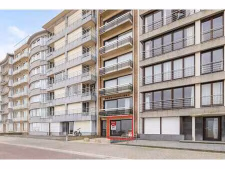 appartement a vendre sur la digue à saint-idesbald!