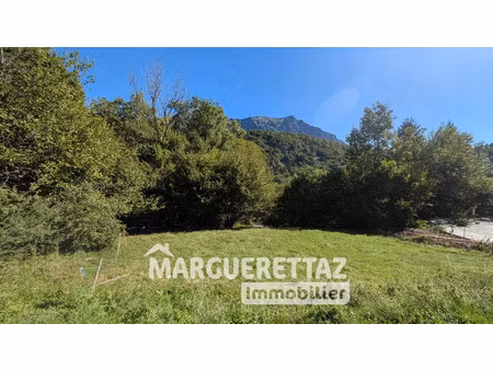 vente terrain 1589 m² mieussy (74440)