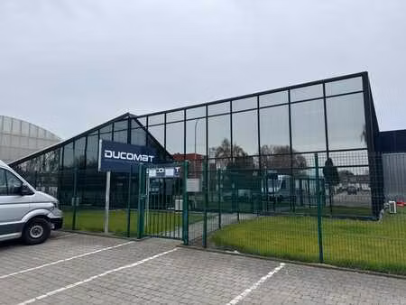 espace semi-industriel à louer au coeur du zoning de alleur