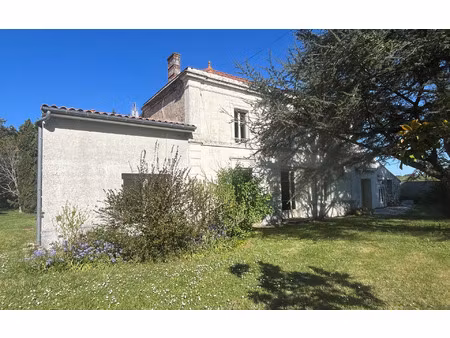 maison arvert m² t-9 à vendre  450 000 €