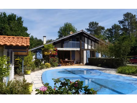 maison escource m² t-6 à vendre  319 000 €