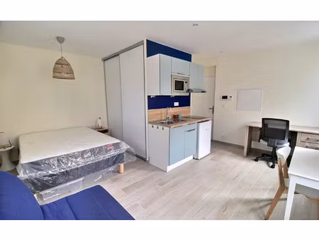 location appartement  m² t-1 à marseille 12  687 €