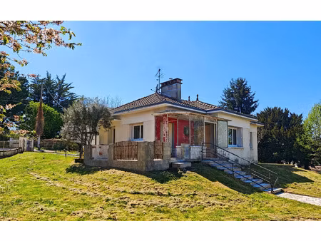 location maison  m² t-4 à razac-sur-l'isle  830 €