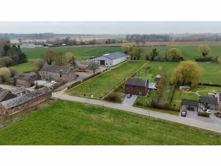 ◊ à vendre – superbe terrain à bâtir à burdinne