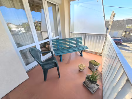 appartement lumineux avec grand balcon
