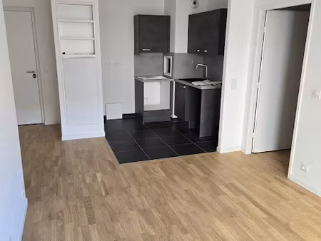 vente appartement 2 pièces 42 m² à rueil-malmaison (92500)  314 000 €