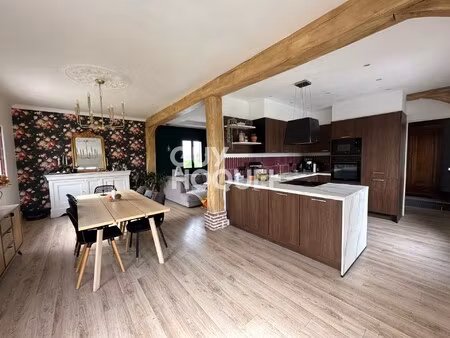 maison à vendre de 6 pièces de 126 00 m²