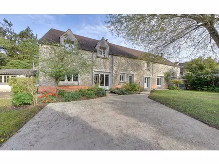 maison guérard 235 m² t-10 à vendre  559 900 €