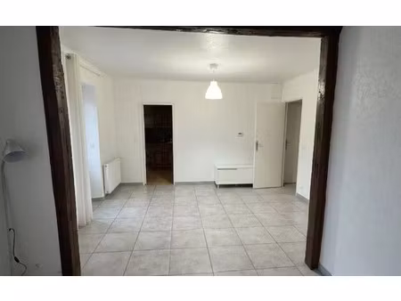 location appartement  m² t-3 à mennecy  940 €