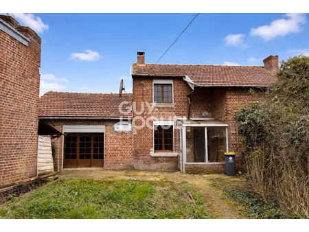 maison à vendre à péronne - un potentiel à exploiter !