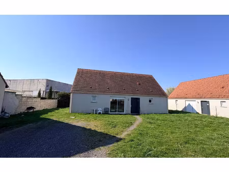 location maison  107.65 m² t-5 à étampes-sur-marne  1 100 €