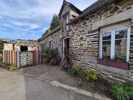 maison de caractère en pierre 115 m2 jardin 673 m2 ter