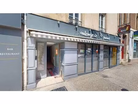 vente bureaux et commerces à bayeux (14400) : à vendre / 133m² bayeux