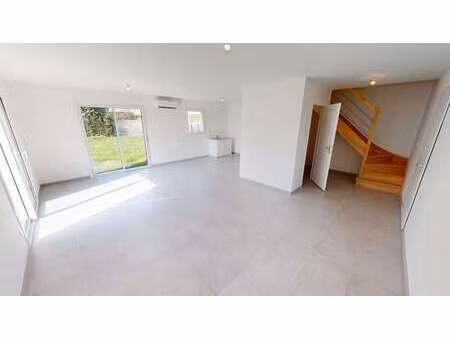 vente maison à sommervieu (14400) : à vendre / 89m² sommervieu