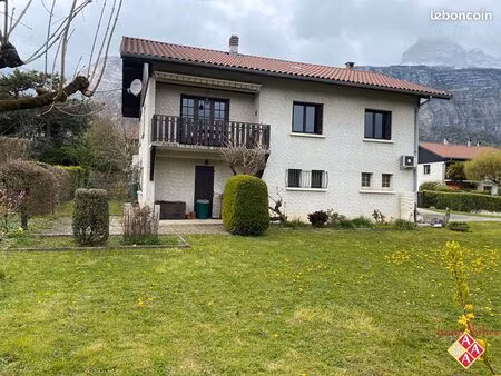 maison 6 pièces 154 m²