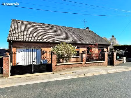maison individuelle de plain-pied située dans un secteur calme et prisé sur la commune de 