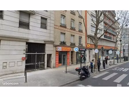 box métro guy môquet