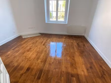 appartement t2 refait à neuf