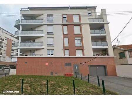 appartement 3 pièces 63 m²