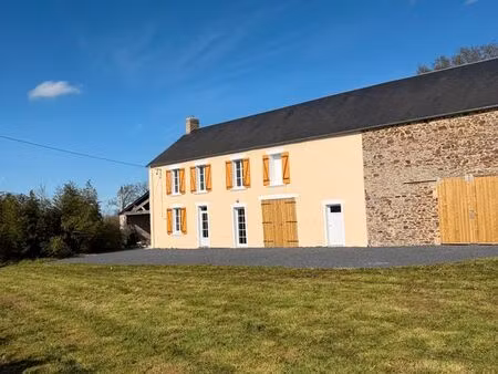 location maison entièrement rénovée