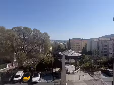 location appartement 2 pièces 35 m² à hyères (83400)