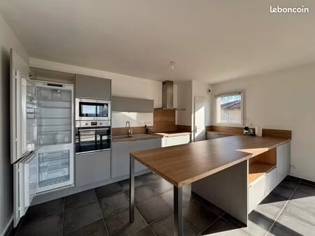 appartement 3 pièces 74 m²