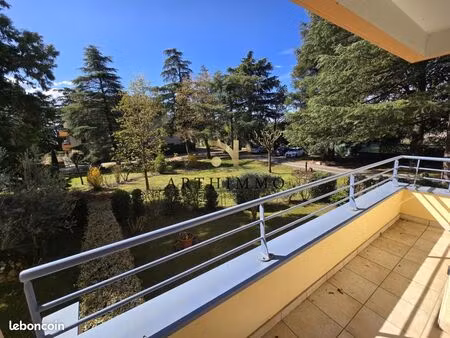 appartement 4 pièces 90 m²