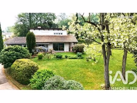 maison 5 pièces 172 m²
