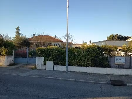 opportunité maison+3 appartements