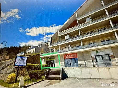 à louer cellule commerciale bureaux