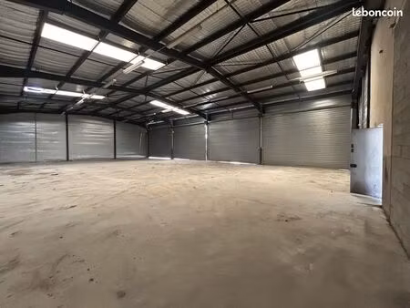 entrepôt 95 m² romans-sur-isère