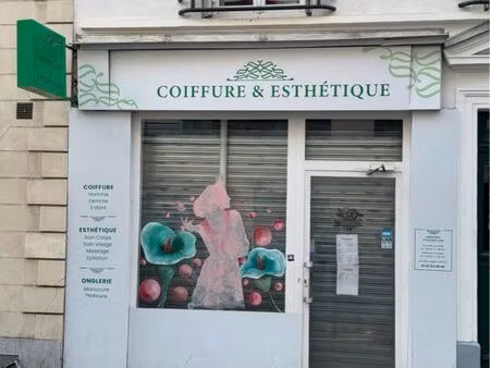 local commercial 30 m² rénové – clé en main – idéal beauté / coiffure / nails – paris 20e