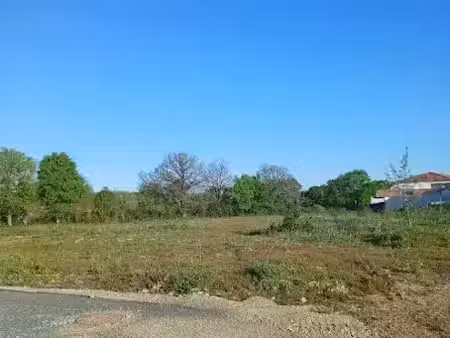 vente terrain 388 m² à dompierre-sur-yon (85170)  56 260 €