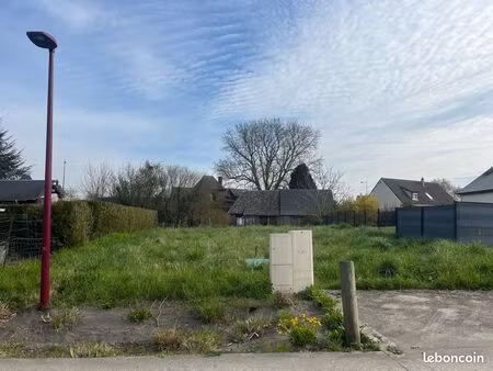 terrain a bâtir 437m2 viabilisé