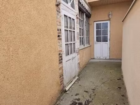 immeuble 5 pièces 110 m²