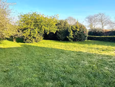 terrain 457 m² landeda