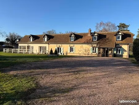 terrain 5 pièces 150 m²