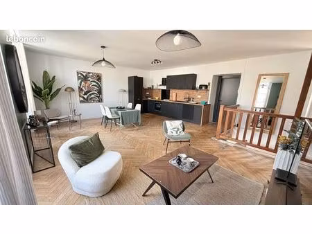 duplex 4 pièces 120 m²