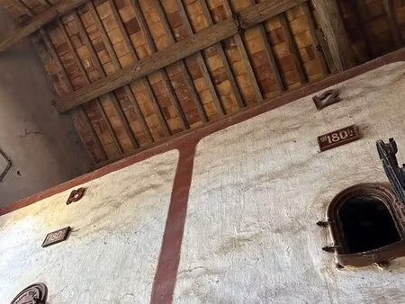 appartement 2 pièces dans mas à la campagne avec garage et chai – aramon (30390)