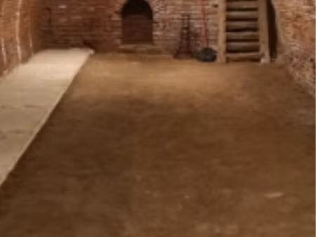 cave voûtée à louer