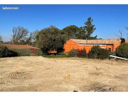 terrain a bâtir 589m2