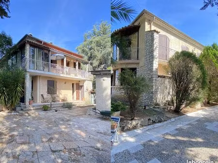 maison 250㎡ à rodilhan