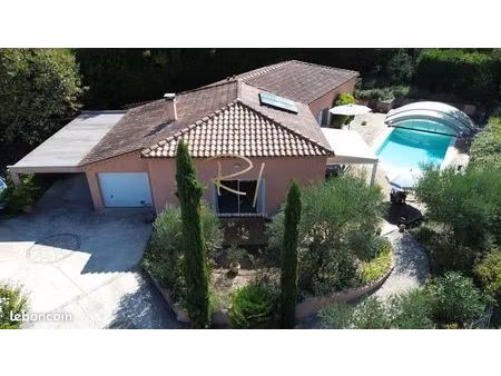 villa 5 pièces 148 m²