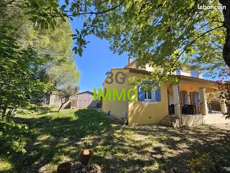 villa 2003   4 chambres| terrasse couverte et jardin 744 m² | sainte-anastasie