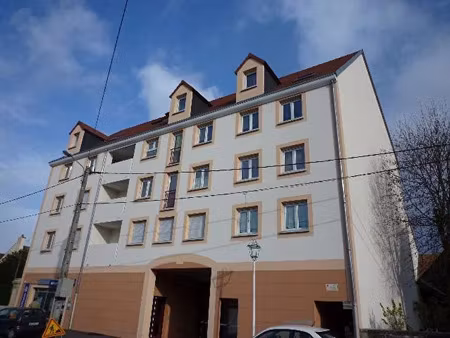 location appartement 1 pièce 26 m² à genlis (21110)  405 €