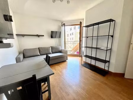 location meublée appartement 2 pièces 21 m² à levallois-perret (92300)  1 090 €