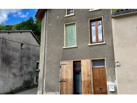 maison crépol m² t-4 à vendre  125 000 €