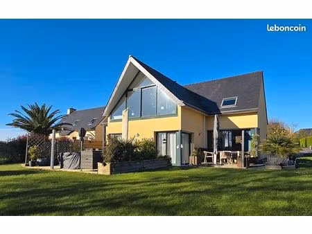 villa 9 pièces 242 m²