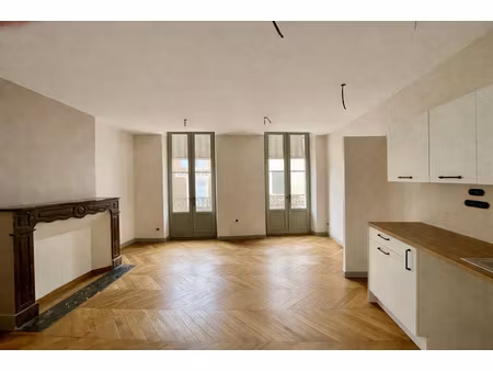 appartement t3 centre ville saint sever