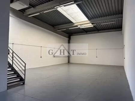 entrepot/ bureau a louer chambly